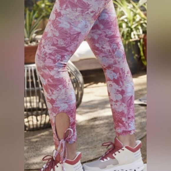 NWT $108 Anthropologie Daily Practice leggings - Picture 1 of 7
